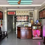 Hotel Thuan Phung Hung