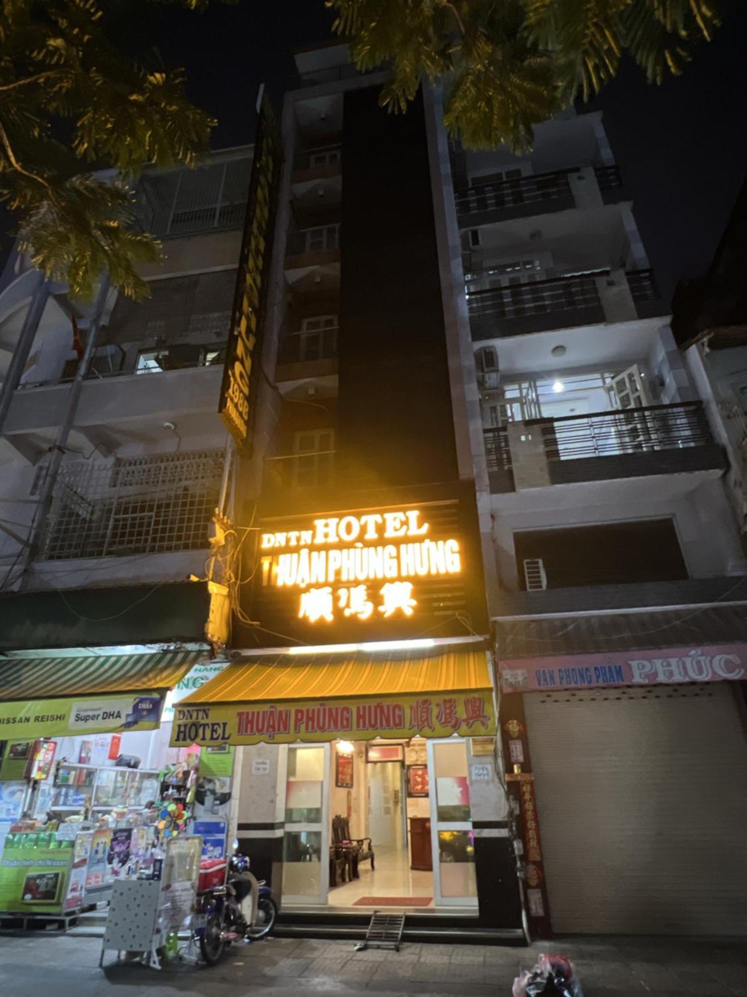 Hotel Thuan Phung Hung *